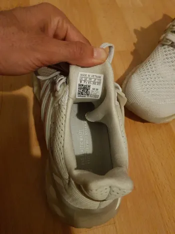 Adidas Ultraboost Web DNA bike d'occasion — image 4 sur 7
