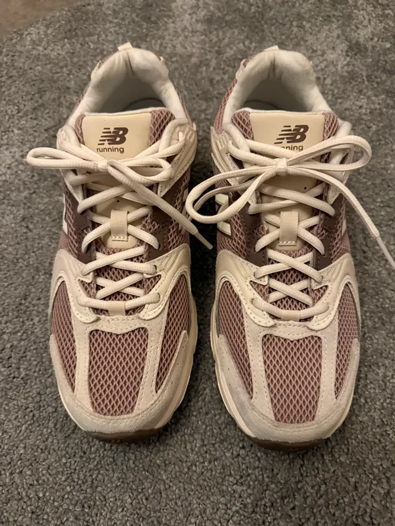 Used New Balance Sneakers bike — image 3 of 5