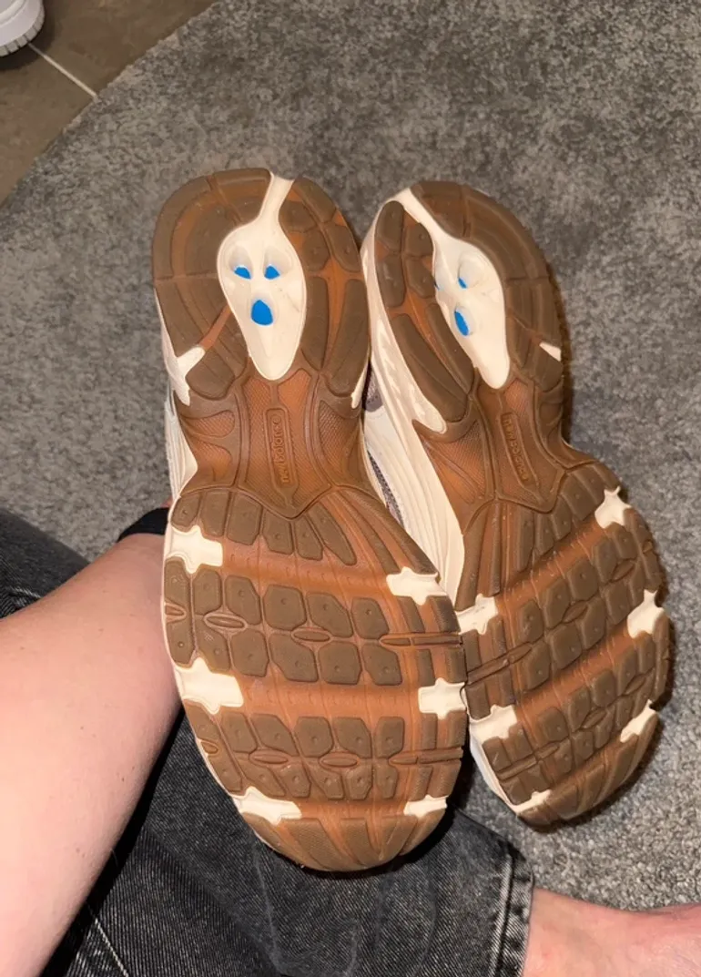 Used New Balance Sneakers bike — image 5 of 5