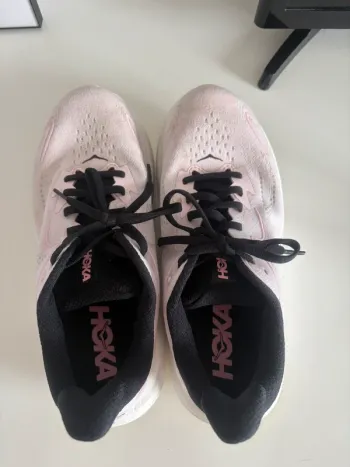 Hoka Clifton 10 bike d'occasion — image 2 sur 8