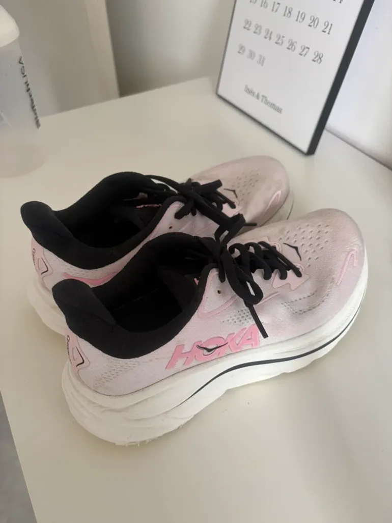Hoka Clifton 10 bike d'occasion — image 3 sur 8