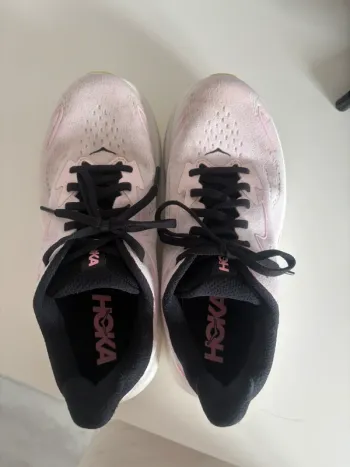 Hoka Clifton 10 bike d'occasion — image 6 sur 8