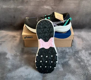 Used Asics Gel Venture 11 bike — image 3 of 3