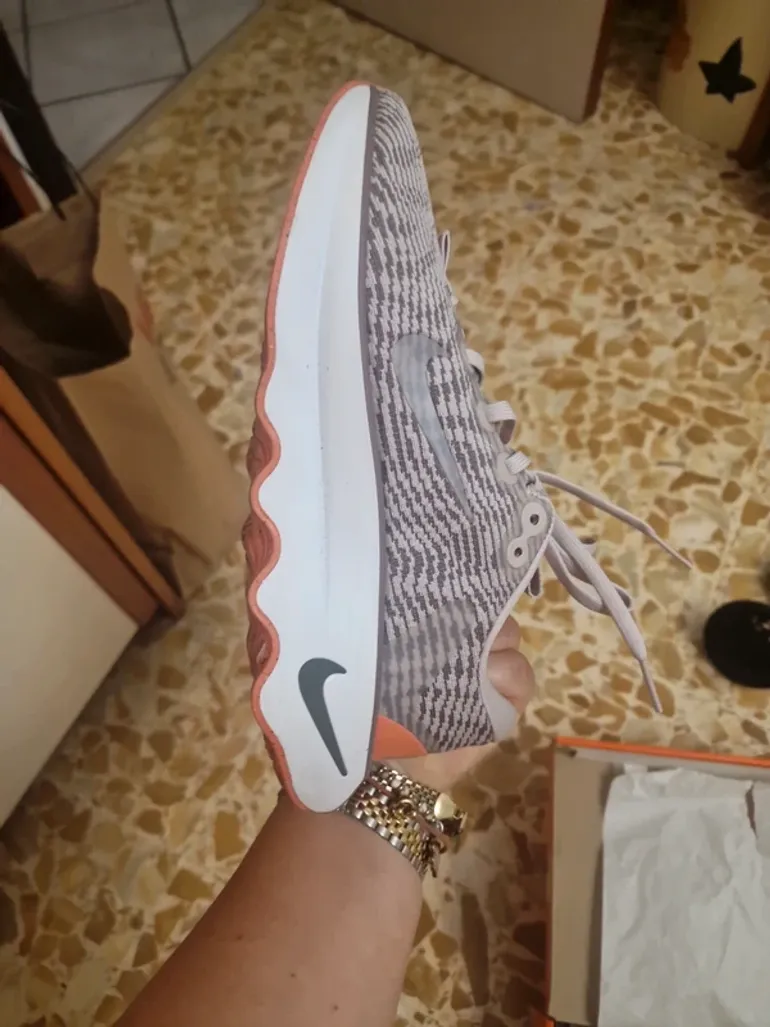 Tweedehands Nike Motiva bike — afbeelding 4 van 4