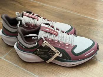 Käytetty Pegasus Air Zoom 41 GTX Running Shoes
