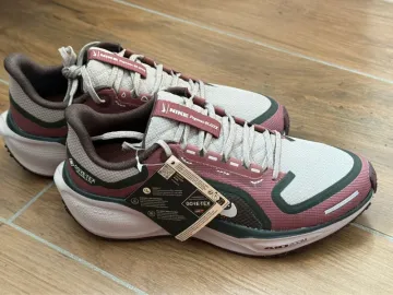 Pegasus Air Zoom 41 GTX Running Shoes usato