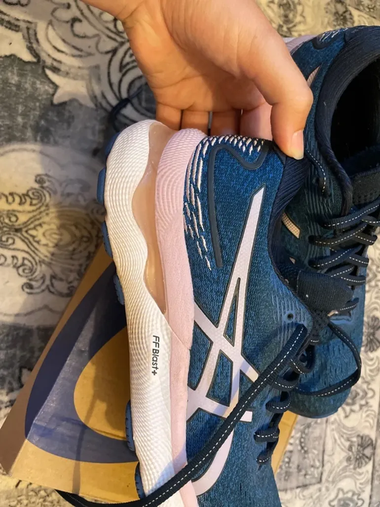 Used Asics Laufschuhe bike — image 2 of 15