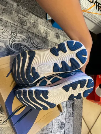 Used Asics Laufschuhe bike — image 11 of 15