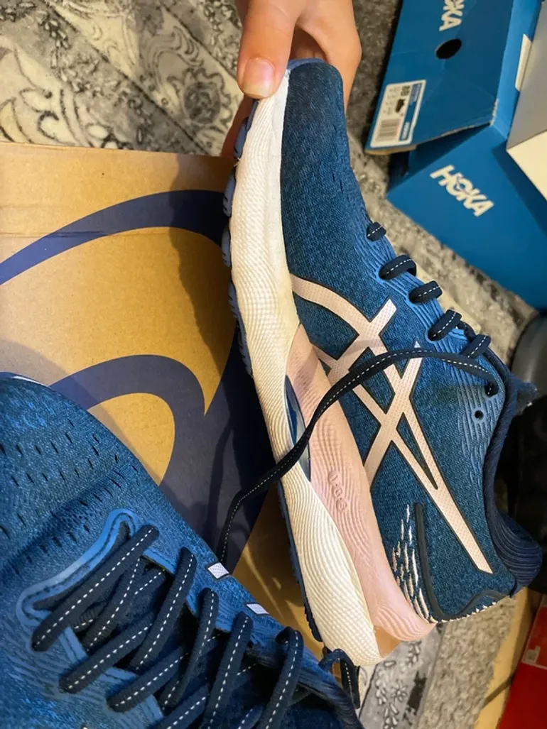 Used Asics Laufschuhe bike — image 5 of 15