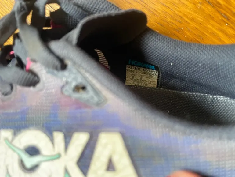 Used Hoka Speedgoat bike — image 4 of 16