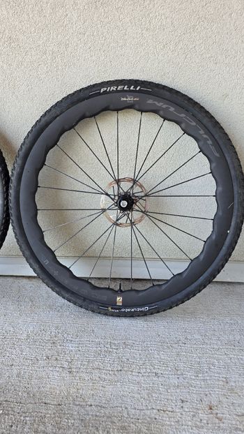 Brugt Fulcrum shark 2026 bike — billede 3 af 15