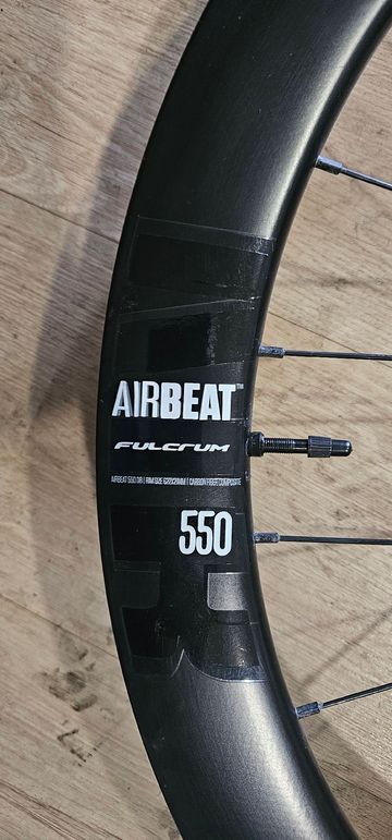 Brugt Fulcrum Airbeat 550 DB 2023 bike — billede 2 af 4