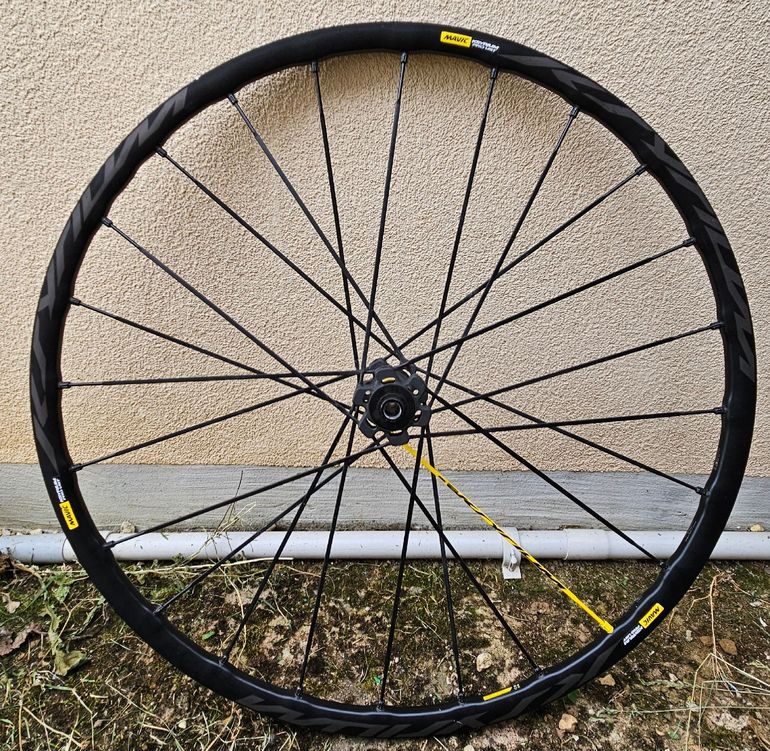 Mavic Ksyrium Pro UST 2019 bike d'occasion — image 3 sur 3