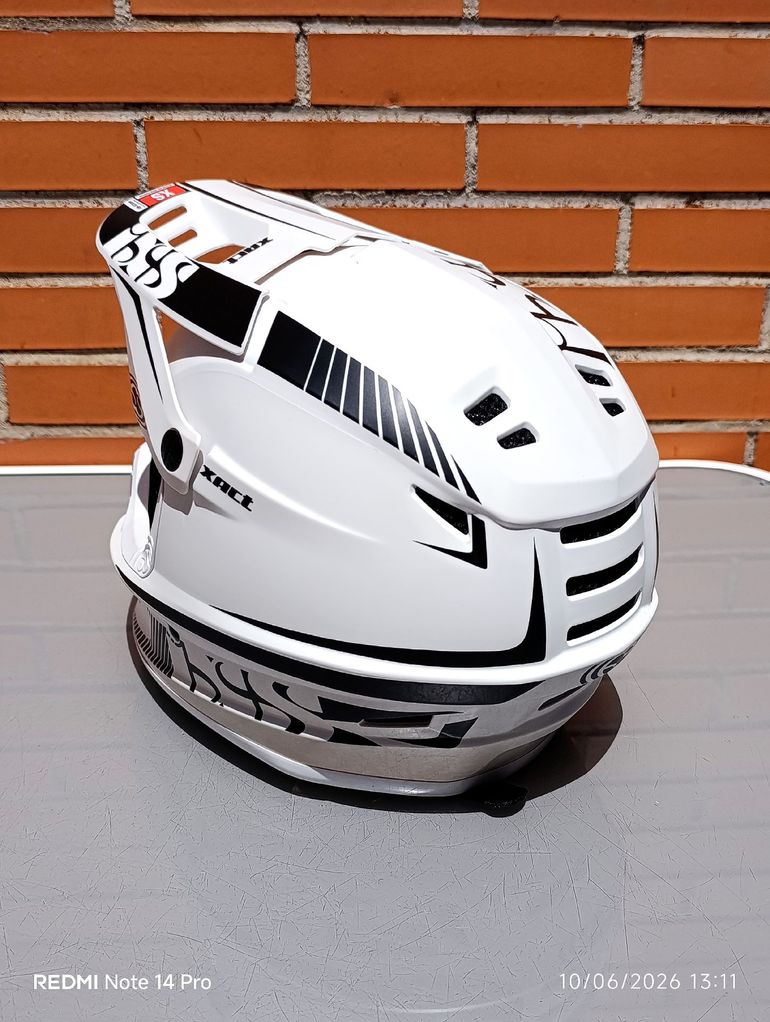 Ixs Xact Helmet bike d'occasion — image 6 sur 15