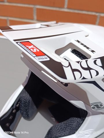 Used Ixs Xact Helmet bike — image 8 of 15