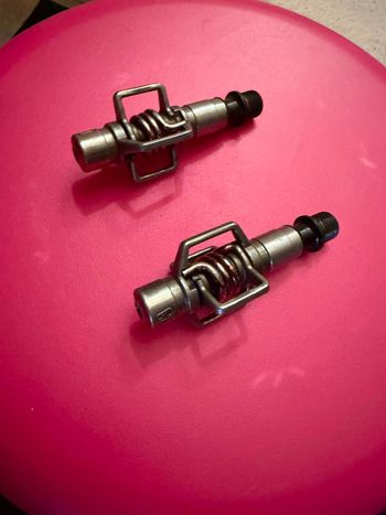 Używany Crankbrothers Eggbeater 3 Pedals 2024 Drivetrain & Pedals