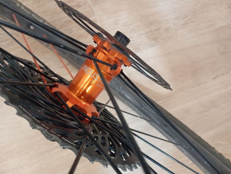 Brugt Industry Nine UL280 Carbon 2024 bike — billede 4 af 7