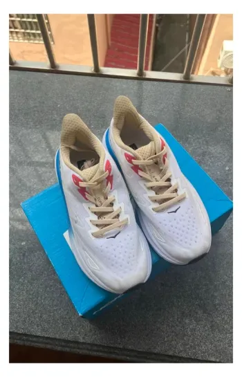 Brugt Hoka Shoes Size 43 bike — billede 3 af 6