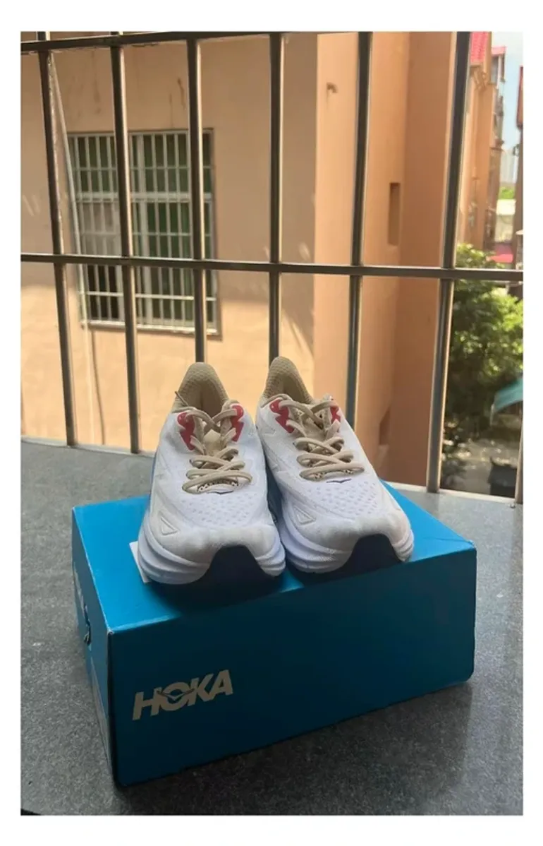 Brugt Hoka Shoes Size 43 bike — billede 2 af 6