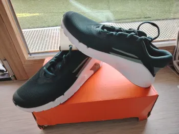 Nike Flex Train bike d'occasion — image 3 sur 3