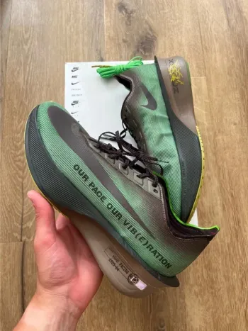 Käytetty Nike Vaporfly 4 bike — kuva 2 / 6