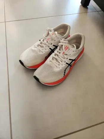 Used Asics Magic Speed 3 Running Shoes