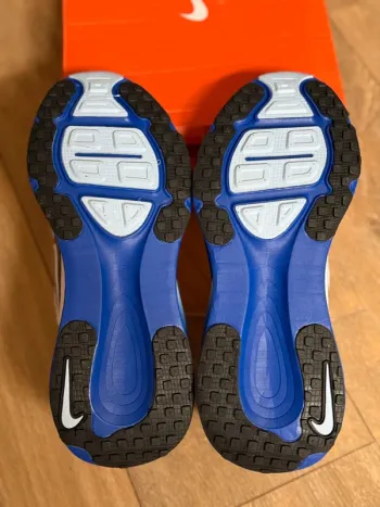 Tweedehands Nike Vomero 18 bike — afbeelding 7 van 8