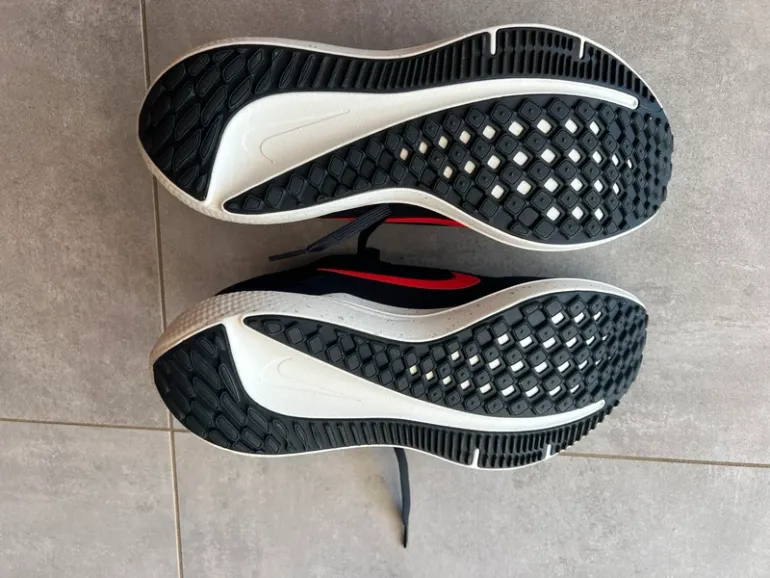 Used Nike Winflo 10 bike — image 4 of 7