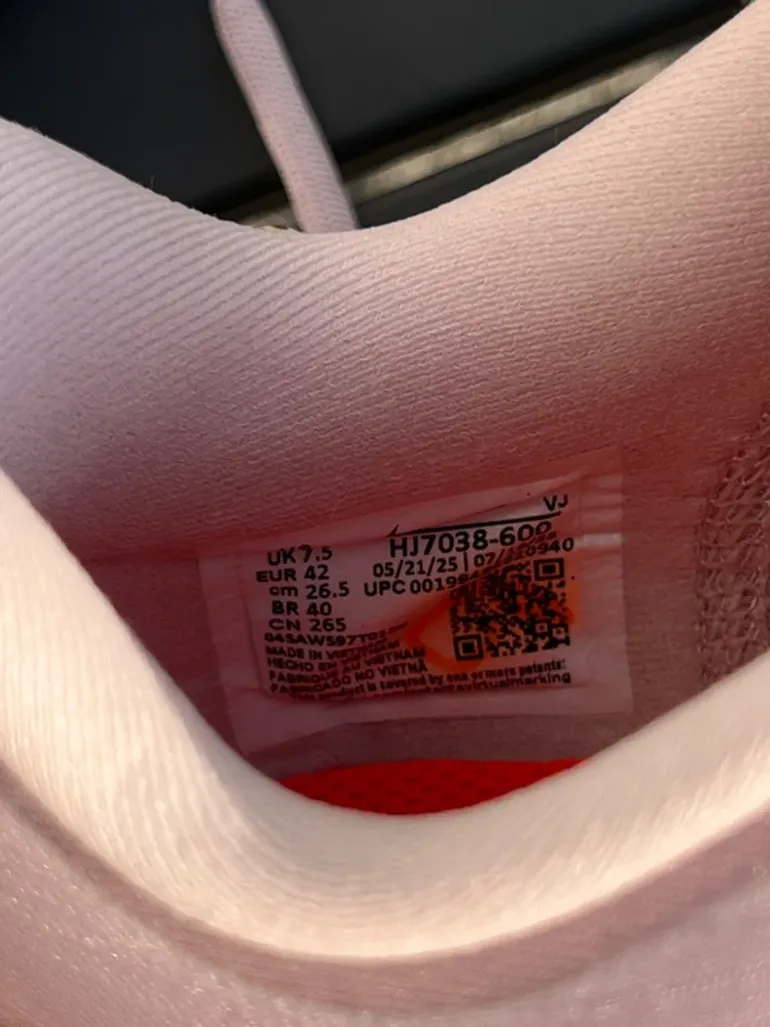 Used Nike Zoom Fly 6 x Eluid Kipchoge bike — image 9 of 9