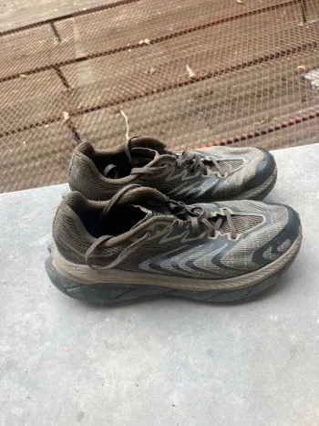 Used Hoka Tecton X 2 Running Shoes