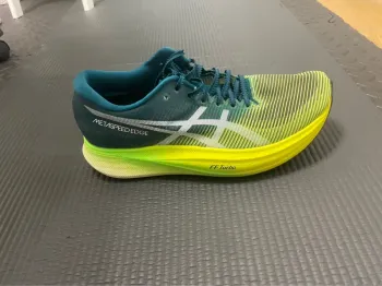 Used Asics Metaspeed Edge Running Shoes