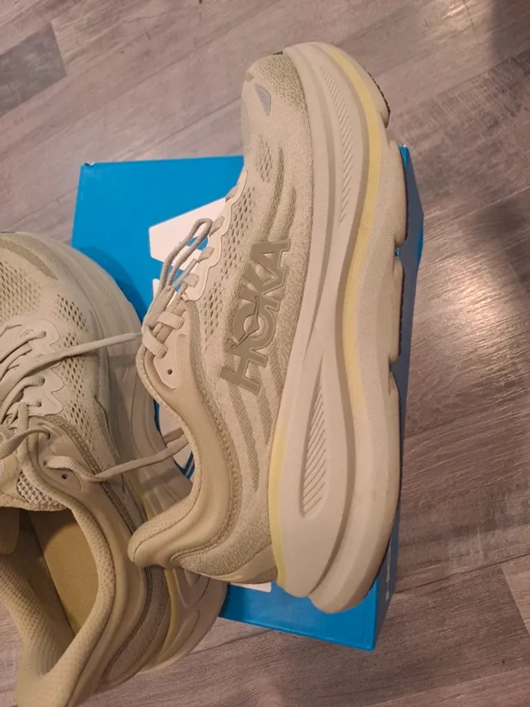Hoka Bondi 9 bike d'occasion — image 4 sur 6