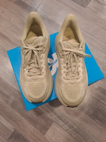 Hoka Bondi 9 Running Shoes d'occasion