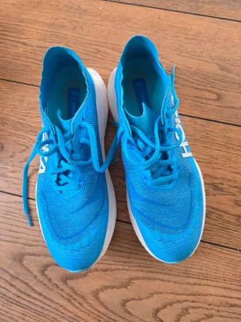 Hoka Mach X2 bike d'occasion — image 5 sur 9