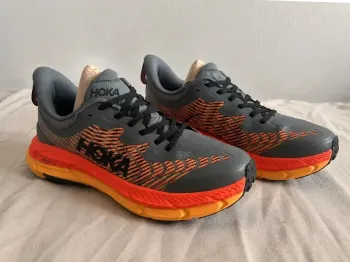 Použité Lightweight Mafate Speed 4 Running Shoes