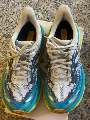 Hoka Running Shoes Running Shoes usato