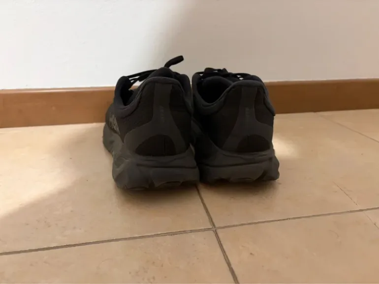 Used Hoka Arahi 6 bike — image 5 of 10