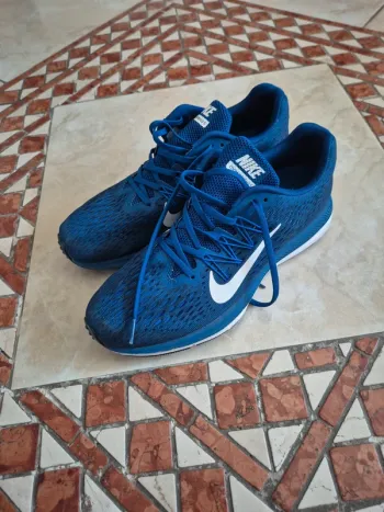 Used Nike Zoom Winflo 5 bike — image 3 of 7