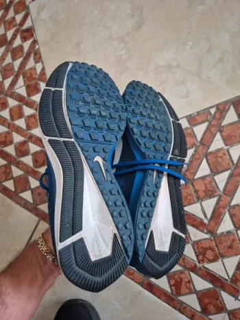 Used Nike Zoom Winflo 5 bike — image 6 of 7