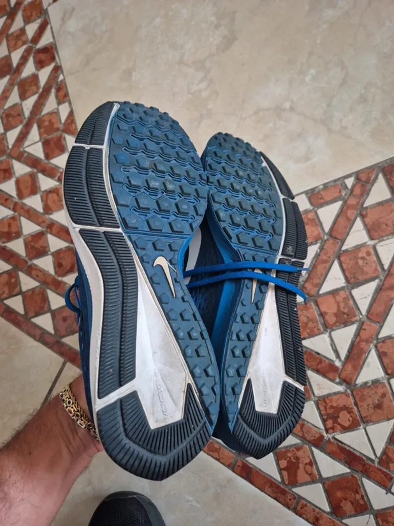 Used Nike Zoom Winflo 5 bike — image 6 of 7
