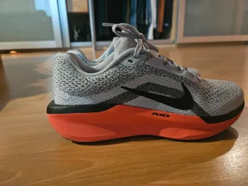 Used Nike Air Winflo 11 bike — image 2 of 4