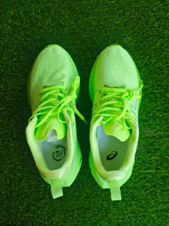 Brugt Verde Novablast 4 Running Shoes