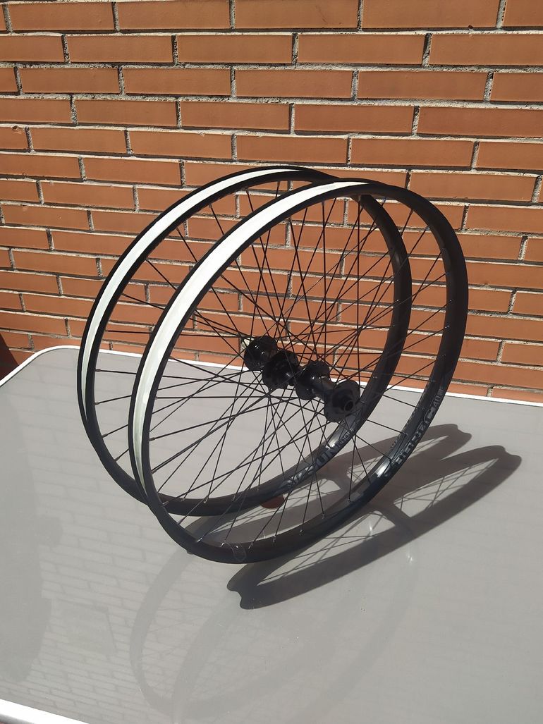 Käytetty Sunringle Duroc 40 2023 bike — kuva 8 / 18