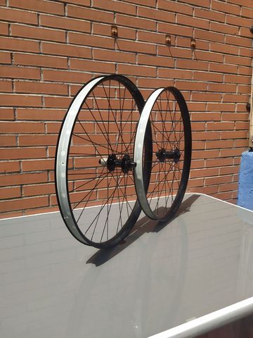 Used Sunringle Duroc 40 2023 bike — image 17 of 18