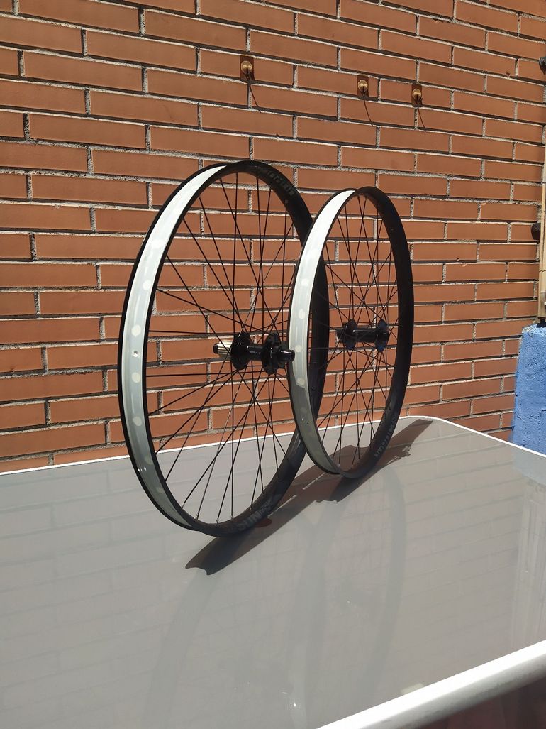 Käytetty Sunringle Duroc 40 2023 bike — kuva 17 / 18