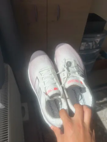 Used New Balance 1080 v14 bike — image 2 of 7