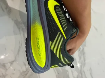 Używany Nike Vomero 18 bike — zdjęcie 7 z 8