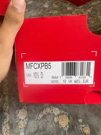 New Balance Fuel Cell Rebel v5 bike de segunda mano — imagen 7 de 7