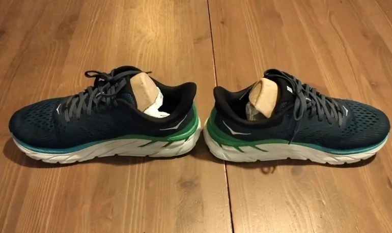 Castelli Hoka Running Shoes bike d'occasion — image 3 sur 9