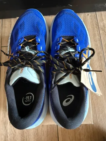 Used Asics Trabucco 14 bike — image 4 of 5